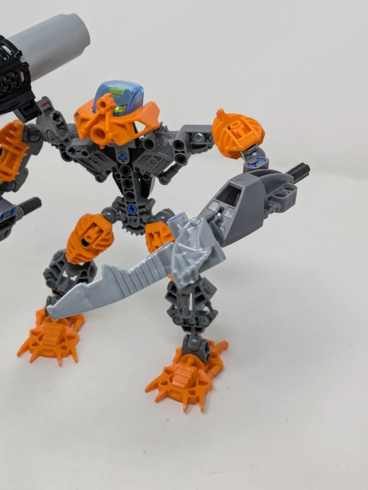 Lego Bionicle Toa Pohatu 8687 Complete- No Box No Instructions - Image 3 of 4