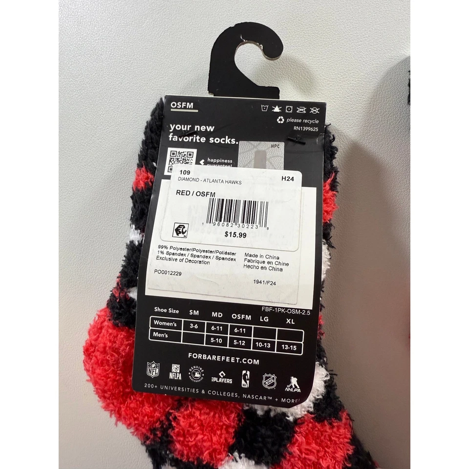 Calcetines de salón NBA Atlanta Hawks Fuzzy Argyle 2 pares para mujer talla única para la mayoría Foto 4 de 4