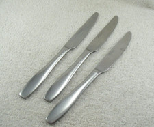 Gourdon Dinner Knife Lot of 3 Hampton 18/0 Sa...