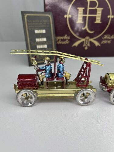 PAYA COOP Ref 99-100 Tin Plate Camiones FIRE Trucks Vintage Limited Edition Toy - Picture 2 of 18