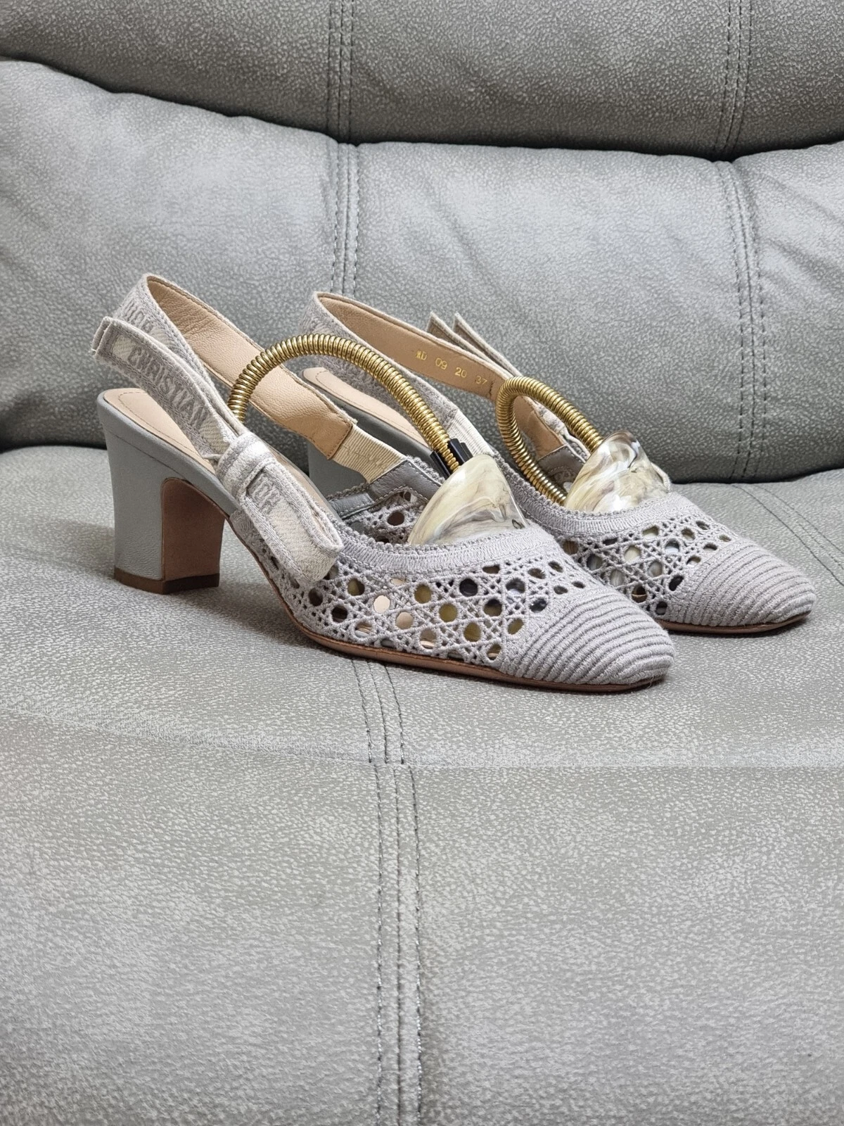 Escarpin Christian Dior Moi résille escarpin gris taille 37