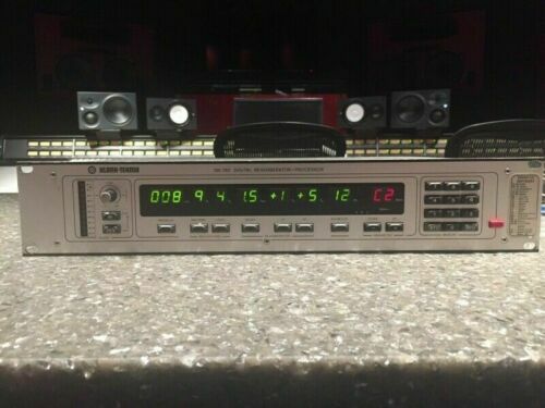 KLARK TEKNIK DN-300 GEQ　2台セット　B KLARK TEKNIK DN-300 GEQ 2台セット B KLARK TEKNIK DN-300 GEQ 2台