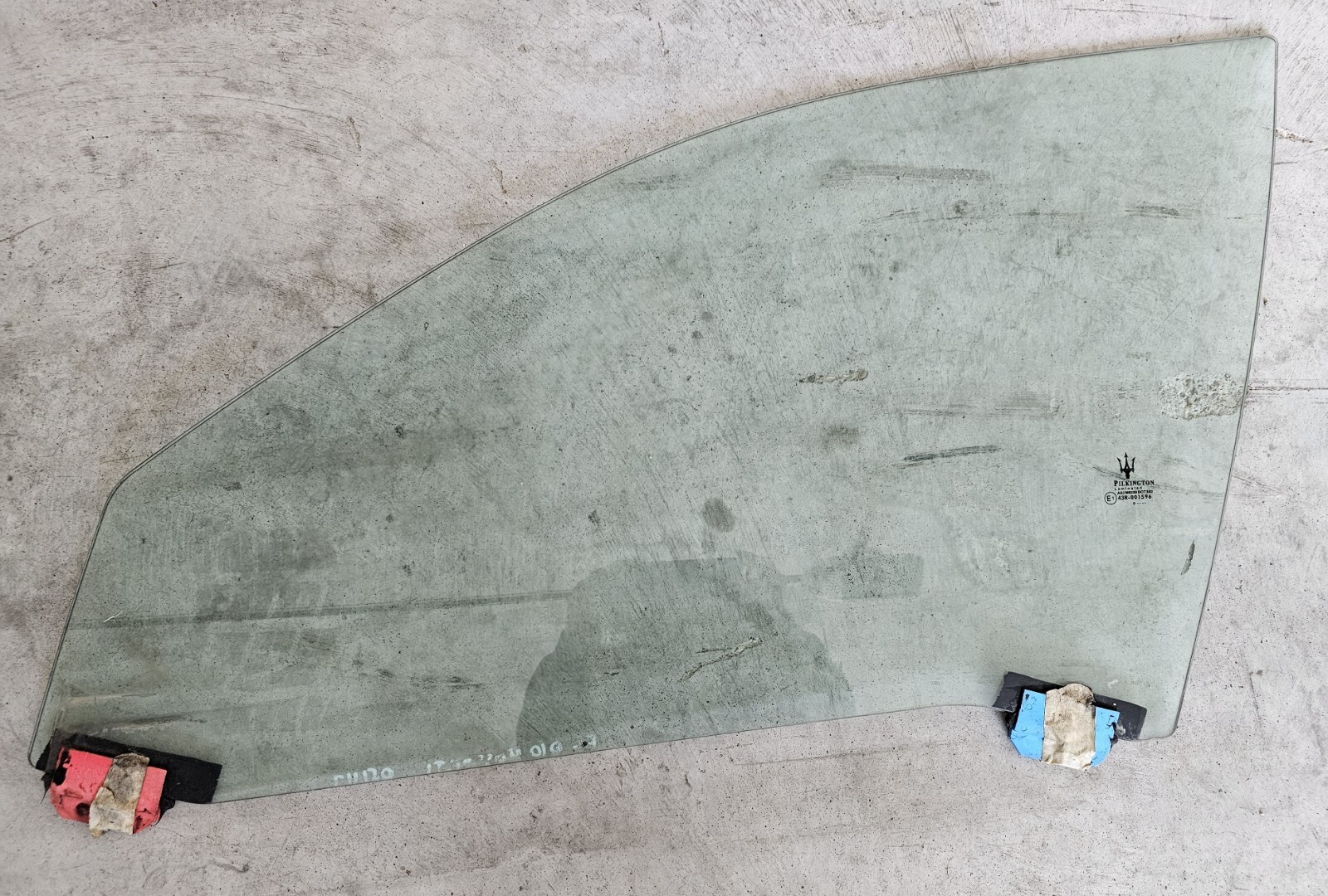 2009-2013 Maserati Quattroporte Left Front Driver Side Door Window Glass OEM