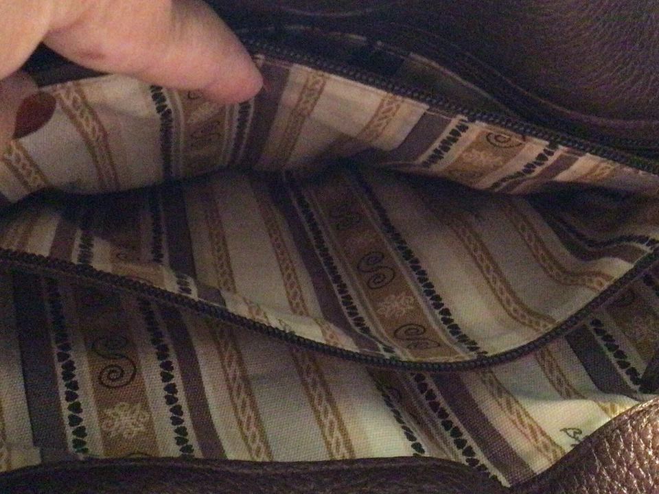 Bolso de mano de cuero Brighton Lolita 3D marrón chocolate Foto 2 de 4