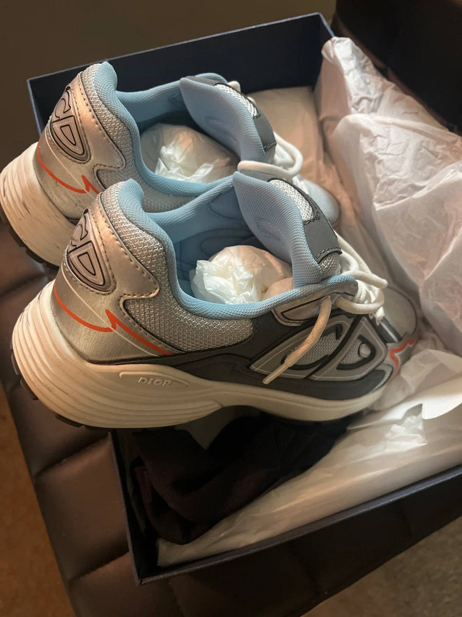 Dior B30 Size 9 3SN279ZYK Good condition