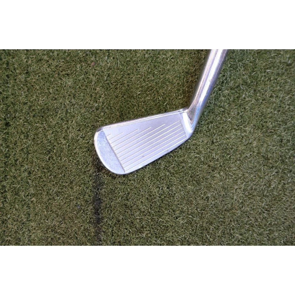 Macgregor Tommy Armour Silver Scot Tourney Reg 915 Iron 2 39” RH/ 1A-S78 - Image 2 of 4