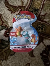 Pokemon 2 Inch Battle Figure Pack | Wynaut vs. Charmander