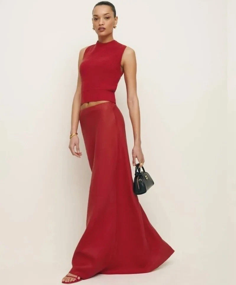 Reformation Bella Linen Skirt Size 6 Sun Dried Maxi Red
Opens in a new window or tab