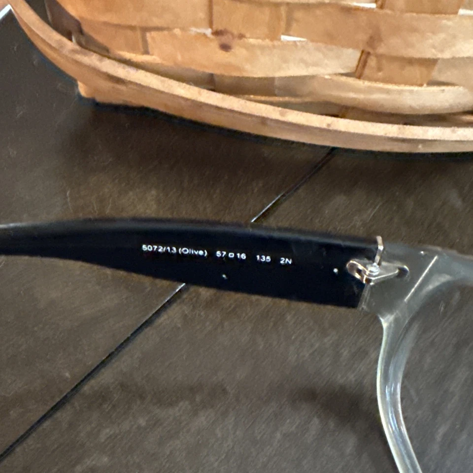 Gafas de sol Coach 5072/13 57016 135 2N oliva para mujer solo marco  Foto 4 de 4