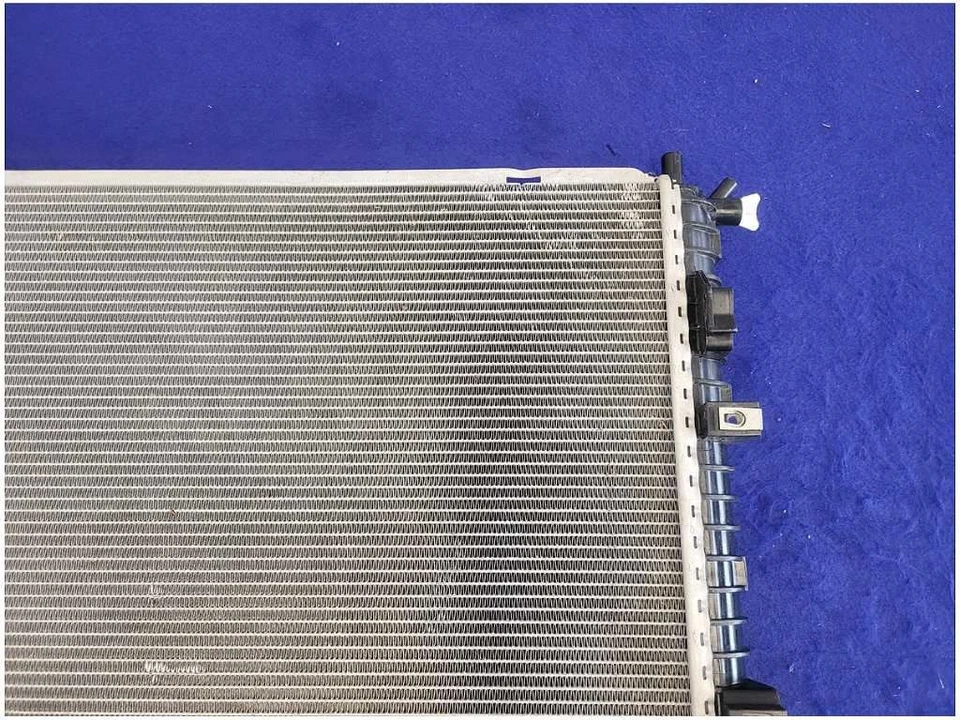 2015-2023 Ford Mustang GT S550 Radiator Front Engine Cooling fr33-8005-cg FH - Image 4 of 4