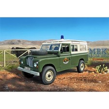 ITALERI IT6542 Land Rover 109 Series III "Guardia Civil"