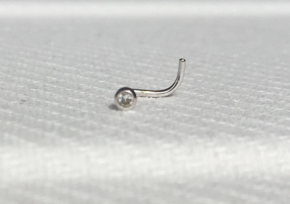 Piercing naso nose ORO BIANCO 750 18kt con ZIRCONE swarovski clear BRILLANTE new - Immagine 2 di 4