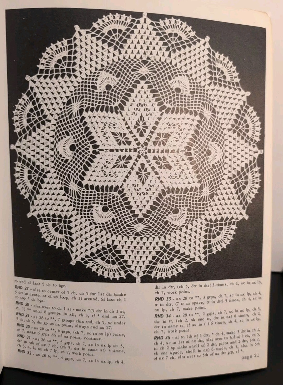 Elizabeth Hiddleson Volume 13 Crochet Pattern Booklet 1964, Pretty And Practical