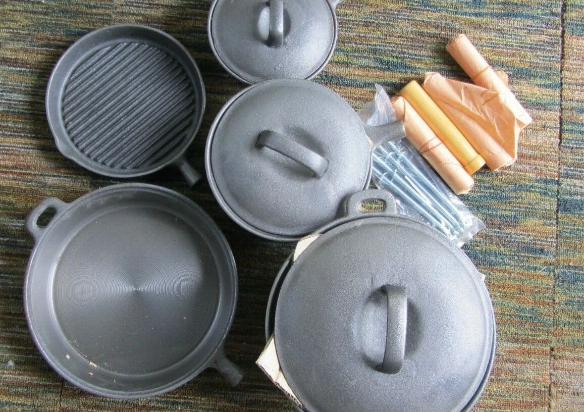 CAST IRON SAUCE PANS DUTCH OVEN SKILLETS LIDS WOOD HANDLE
