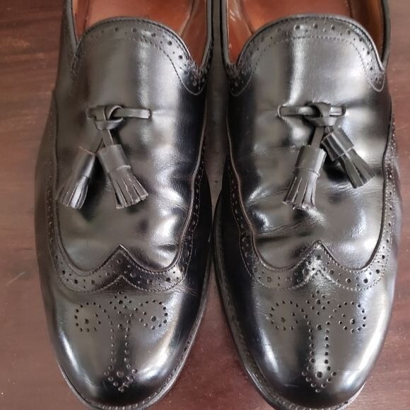 Allen Edmonds Saxon Wingtip Black Leather Tassel Loafers 11  display picture 1