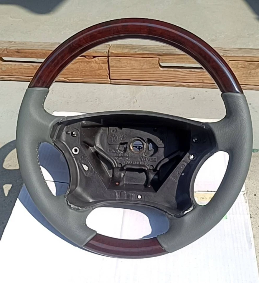 2001-07 for Mercedes C230 C240 C280 C350 W203 Steering Wheel Walnut Gray Leather - Image 3 of 4