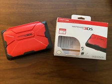 Nintendo 3DS Vault Case, Hard Case, RED, with Box, Insignia, Great Condition