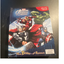 Marvel Avengers Spielset mit Buch, 12 Figuren...