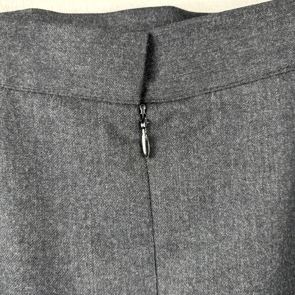 Austin Reed Lana Negra Falda Cremallera Cintura Hecha en EE. UU. De Colección 30” Cintura 30” Largo Foto 4 de 4