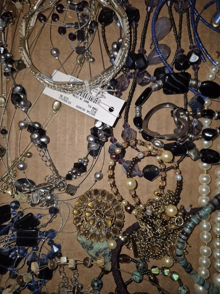 EUC Lot of Costume Jewelry, Mostly Lia Sophia OOAK Necklace, Earrings, Bracelets - Image 4 of 4