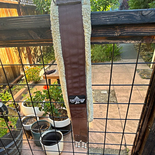 Professional's Choice Girth with removable wool liner. Used. Size 54