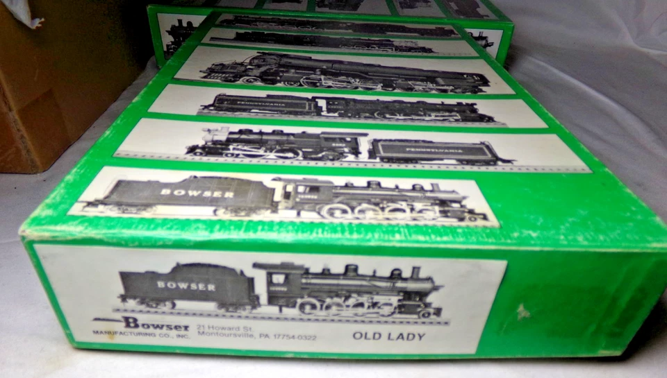 BOWSER "OLD LADY" 2-8-0 Locomotive Kit  / HO Scale /  Bx - Image 3 of 3