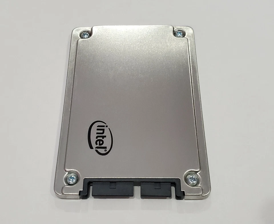 Intel 320 Series 80GB Internal 1.8" (SSDSA1NW080G301) SSD - Image 4 of 4