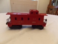LIONEL POST-WAR O-GAUAGE #2257 CABOOSE IN EXCELLENT CONDITION