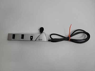 TRIP-LITE Model TLP707TEL 7 Outlets Surge Suppressor 7ft Cord