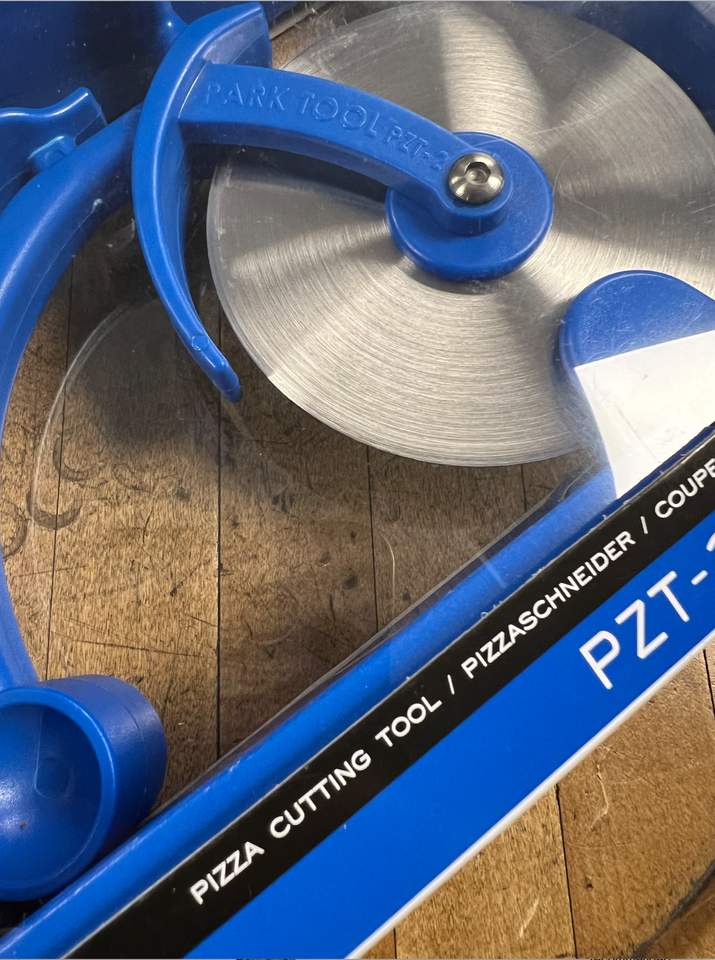 Park Tool PZT2 Pizza Cutter Tool Bike Shaped Pizza Roller Slicer BMX