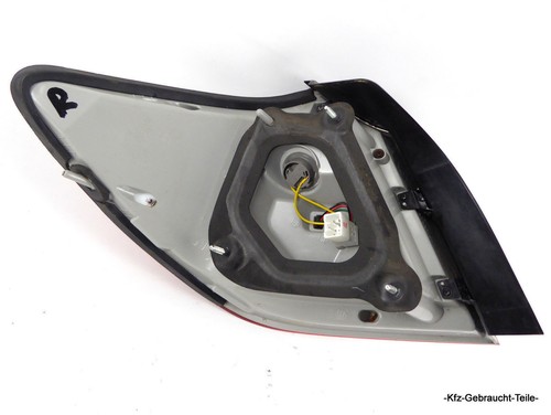Luce posteriore Hyundai Genesis berlina 4.6 (08-13) luce freno fanale posteriore destro - Foto 2 di 3