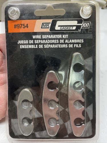 Mr Gasket 9754 Ignition Wire Separator Kit Chrome. A