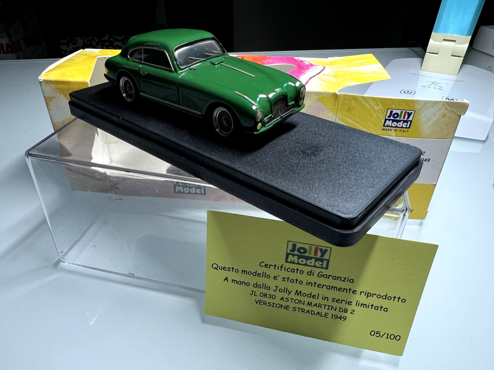 Aston Martin DB2 1/43 Jolly Model 1949 le cadeau idéal pour collectionneur