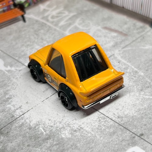 Hot Wheels MAZDA RX-3 1:64 Diecast Model Car - Excellent Condition - Picture 4 of 6