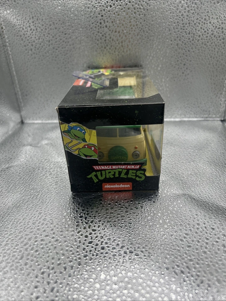 PARTY WAGON "TEENAGE MUTANT NINJA TURTLES" DIECAST MODEL BY JADA 34723 - Image 3 of 4