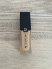 GIVENCHY Full Size Prisme Libre Skincare Foundation Matte NWOB 2-N150