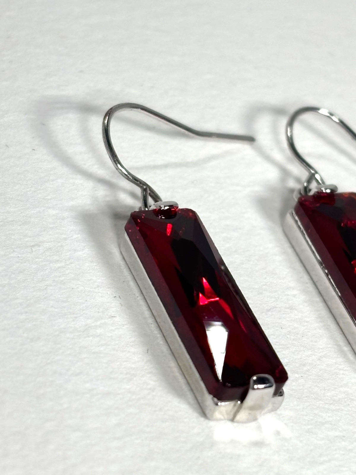 Faceted Red Crystal long rectangle dangle earring… - image 11