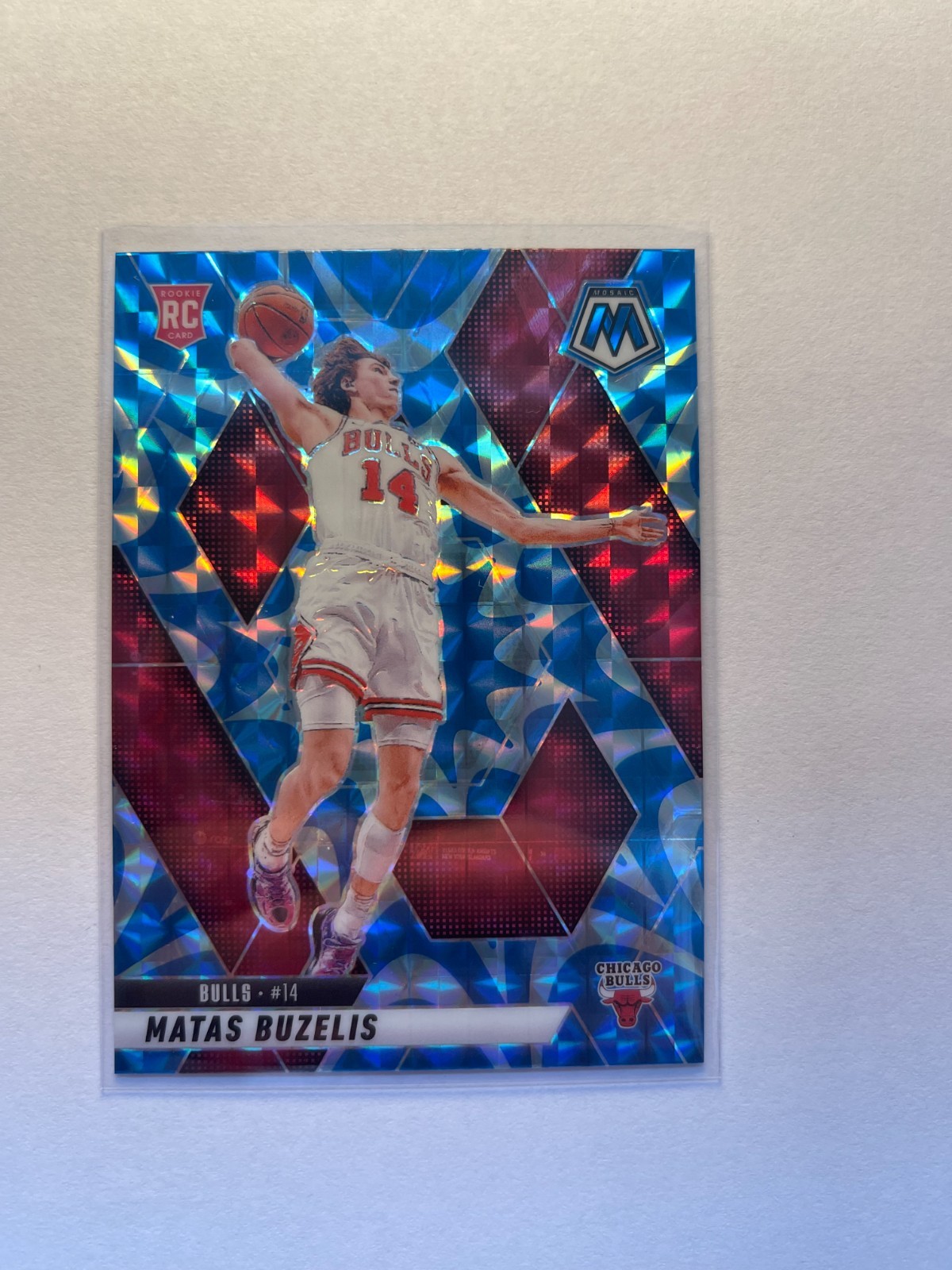 2024-25 Panini Mosaic - Rookies Matas Buzelis #223 Reactive Blue Mosaic Prizm