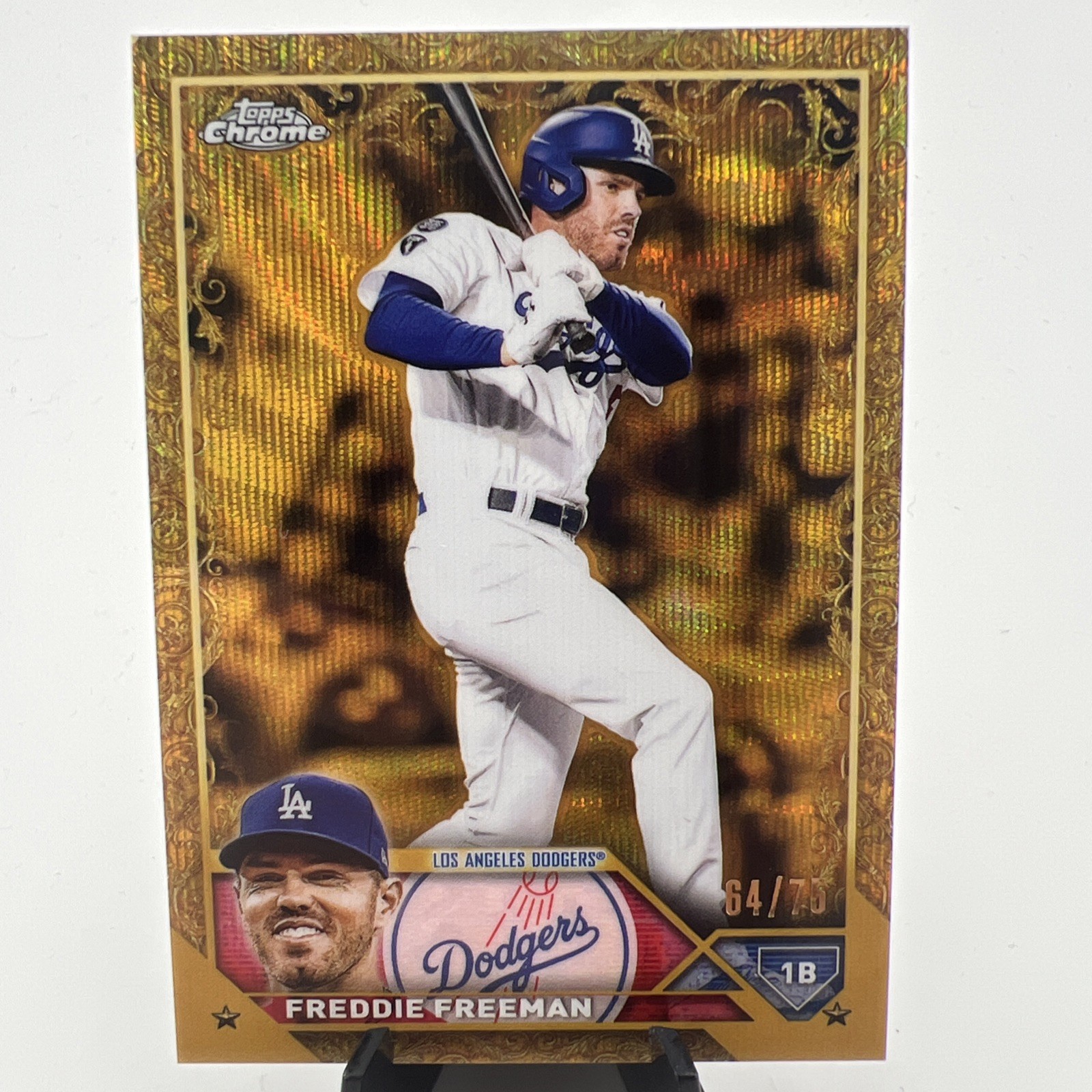 2023 Topps Gilded Collection Freddie Freeman #16 Gold Wave Refractor /75 Dodgers