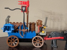 Vintage (1992) LEGO Castle set 6038 Wolfpack Renegades - RARE