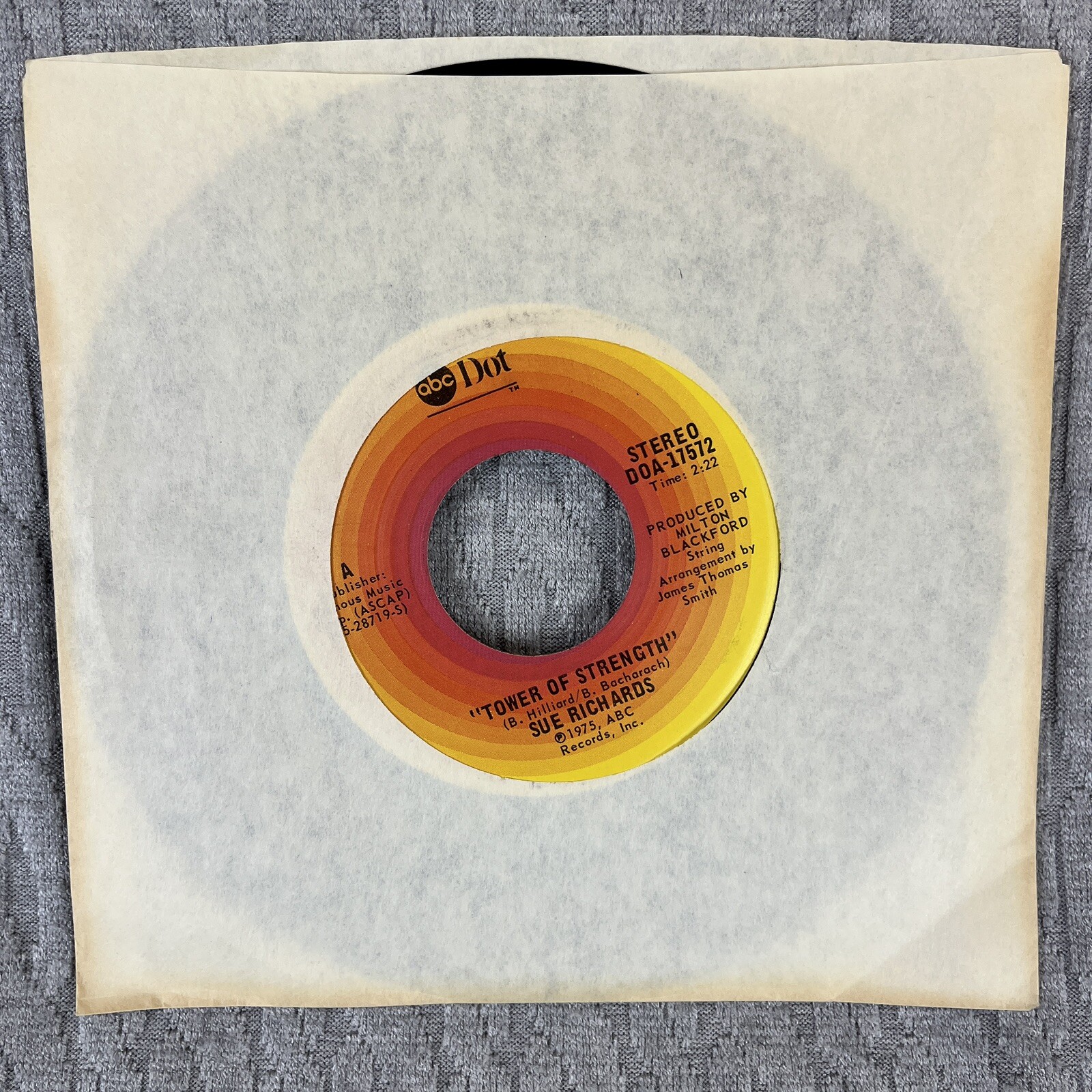 Vintage 45 RPM record Sue Richards 1975 Abc Dot Records country rock blues