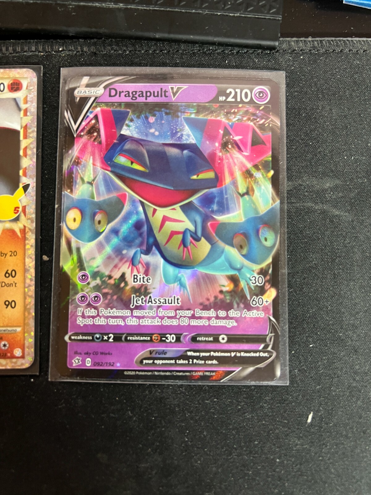DRAGAPULT V - HALF ART HOLO - 092/192 - REBEL CLASH - NEAR MINT - POKEMON