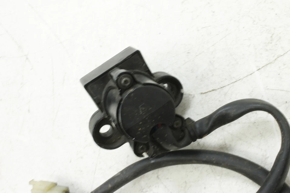 HONDA 95-98 CBR600F3 1998 CBR600SE CERRADURA ENCENDIDO CON LLAVE 06350-MAL-515 SIN LLAVE Foto 3 de 4