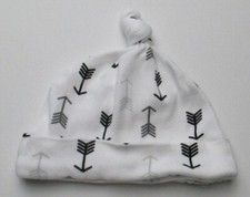 Infant Baby One Size Mini B Arrow Hat