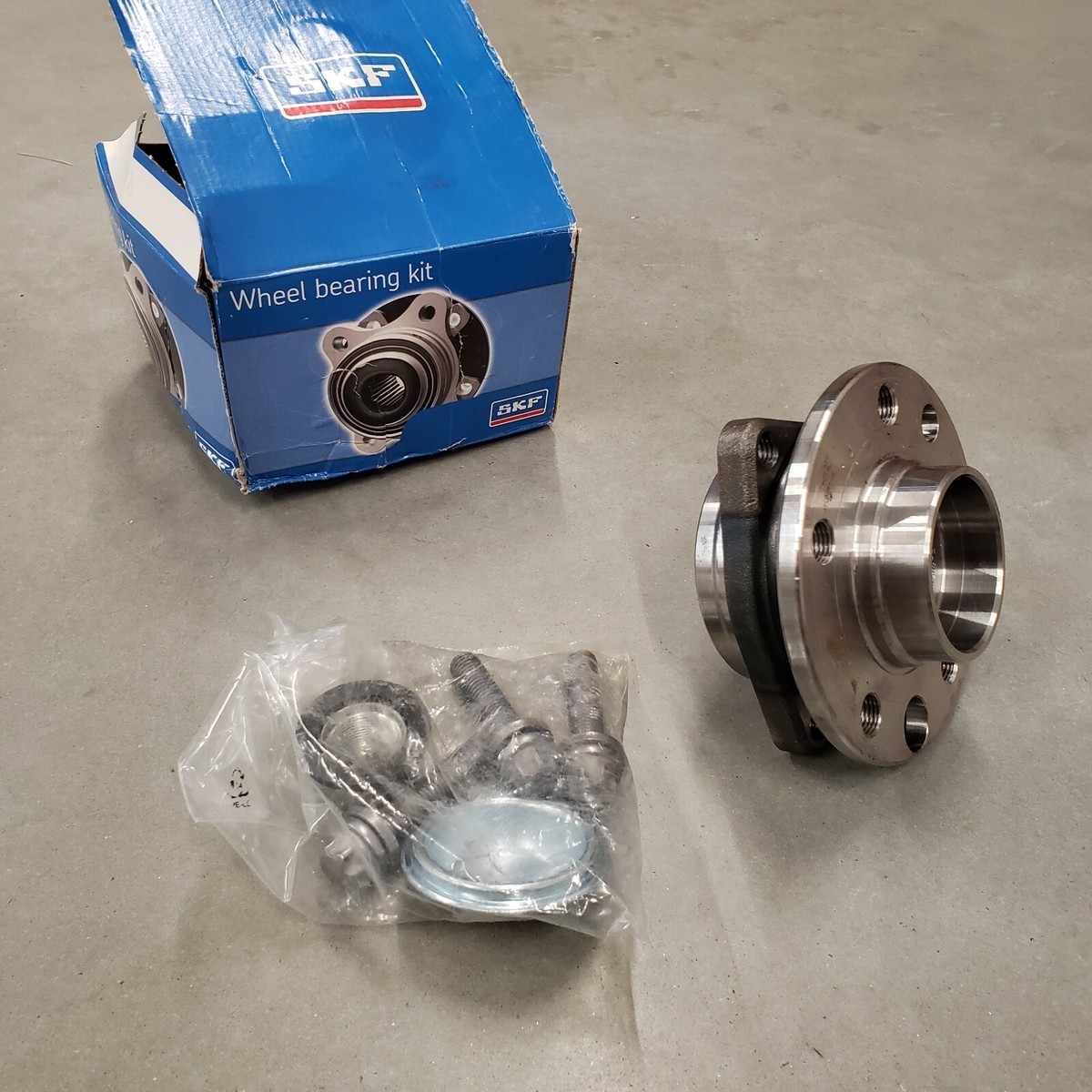 SKF Wheel Bearing Kit VKBA 3619 | eBay