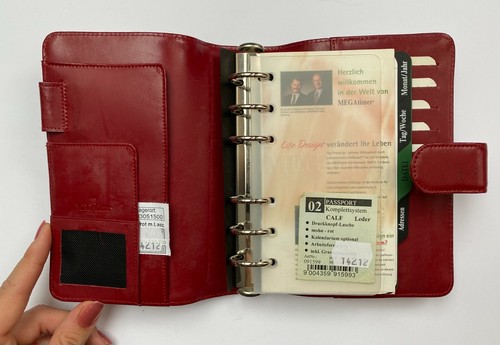 Megatimer Passport Calf Leder mit Druckknopflasche, mohn-rot - Picture 2 of 5