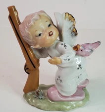 Angel Child Hunter Rifle Gun & Pink Bird Figurine Hunting Vintage Artmark Rare