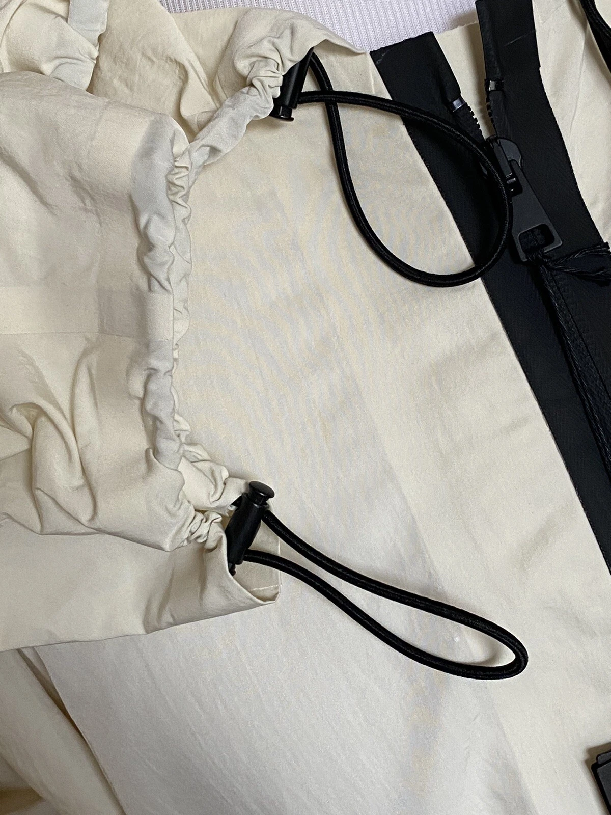 Giacca Bottega Veneta uomo Blouson Tech nylon gesso con cappuccio 40 US NUOVA CON ETICHETTE $1850