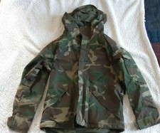 USGI ECWCS Woodland Camouflage Cold Weather Parka Medium 1216