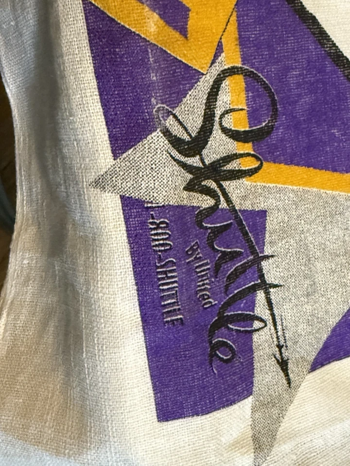 De colección Apple Cup UW Washington Huskies Equipo de Fútbol Gruñido Toalla Fan Bandana 1995 Foto 2 de 3